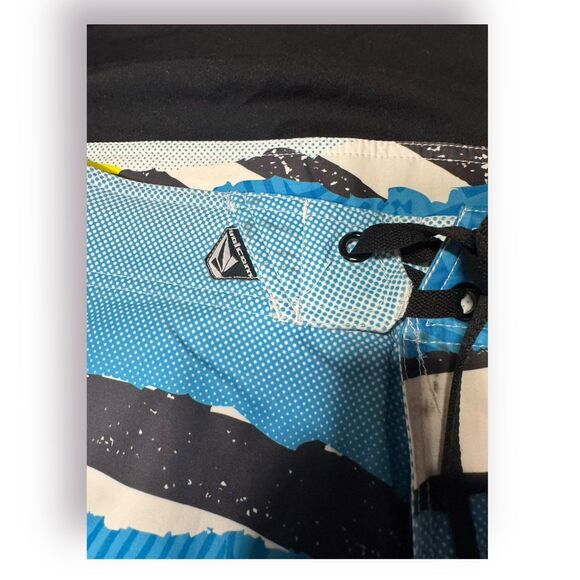 Volcom Blue White Pants Straight Leg Size 33" Abstract Retro Y2K - Picture 3 of 5